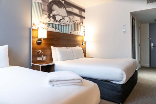 NIBBLEMEDIA - HEETON - LIVERPOOL-4